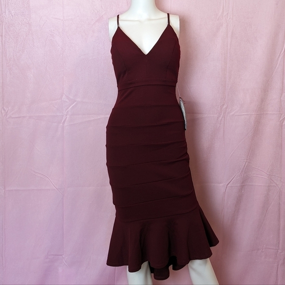 Emerald Sundae Dark Red Ruffle Hem Fit and Flare Back Mesh Insert Midi Dress - Picture 1 of 9